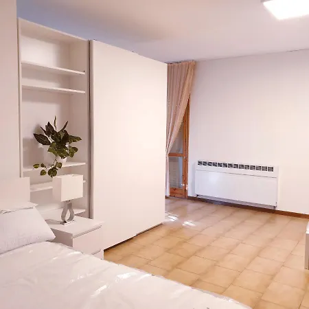 Paradiso Dependance Apartmanhotel Altedo