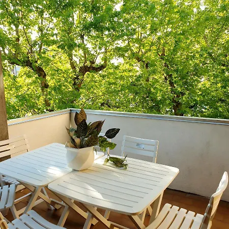 Apartmanhotel Paradiso Dependance 2*