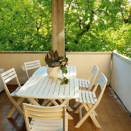 Paradiso Dependance Apart Otel *