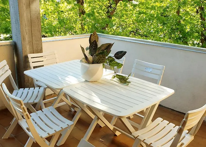 Aparthotel Paradiso Dependance 2*