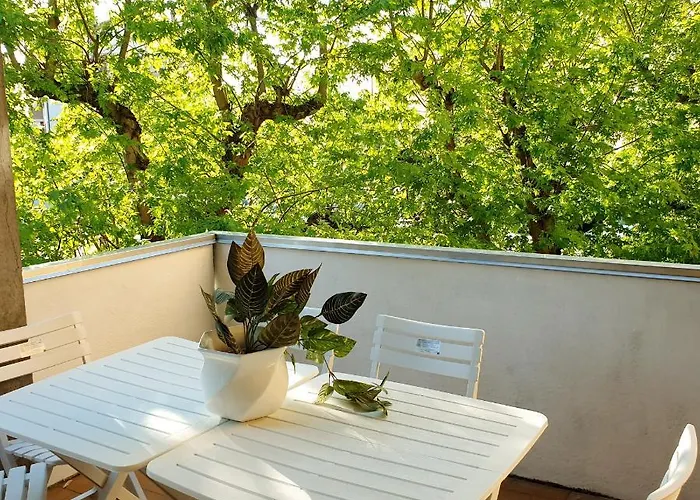 Aparthotel Paradiso Dependance 2*