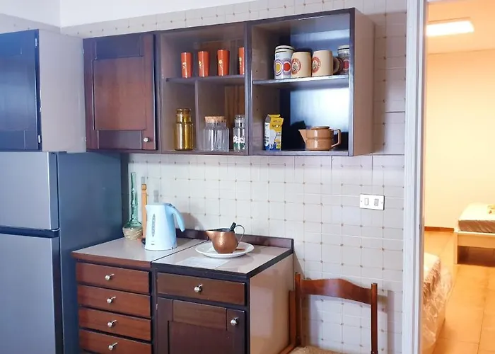 Paradiso Dependance מלון דירות 2*